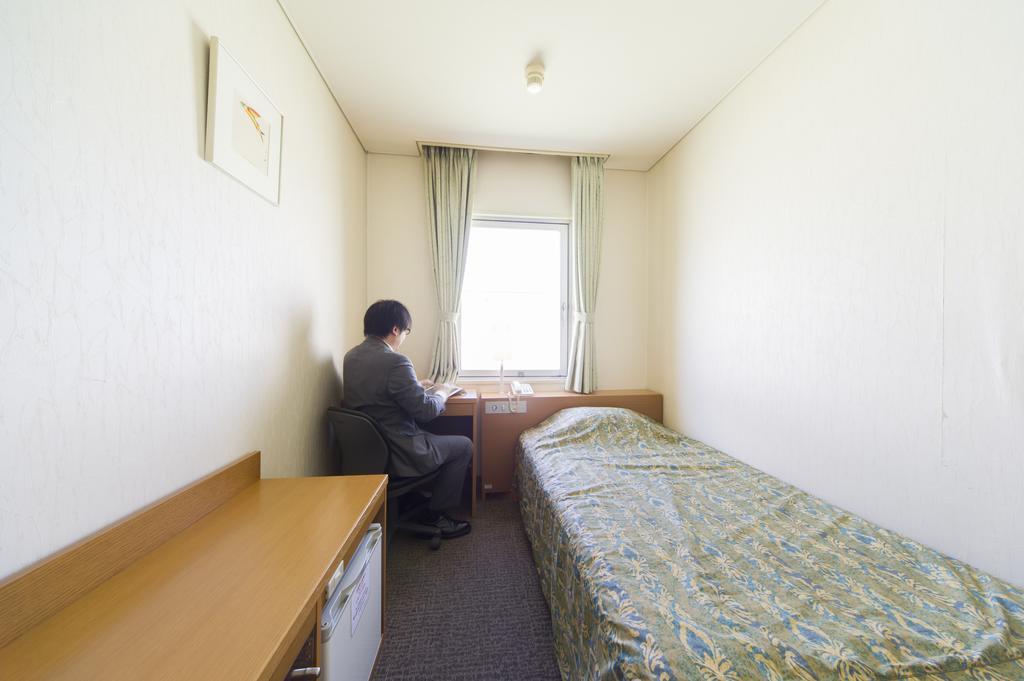 Hotel Hiroshima Sunplaza Pokój zdjęcie